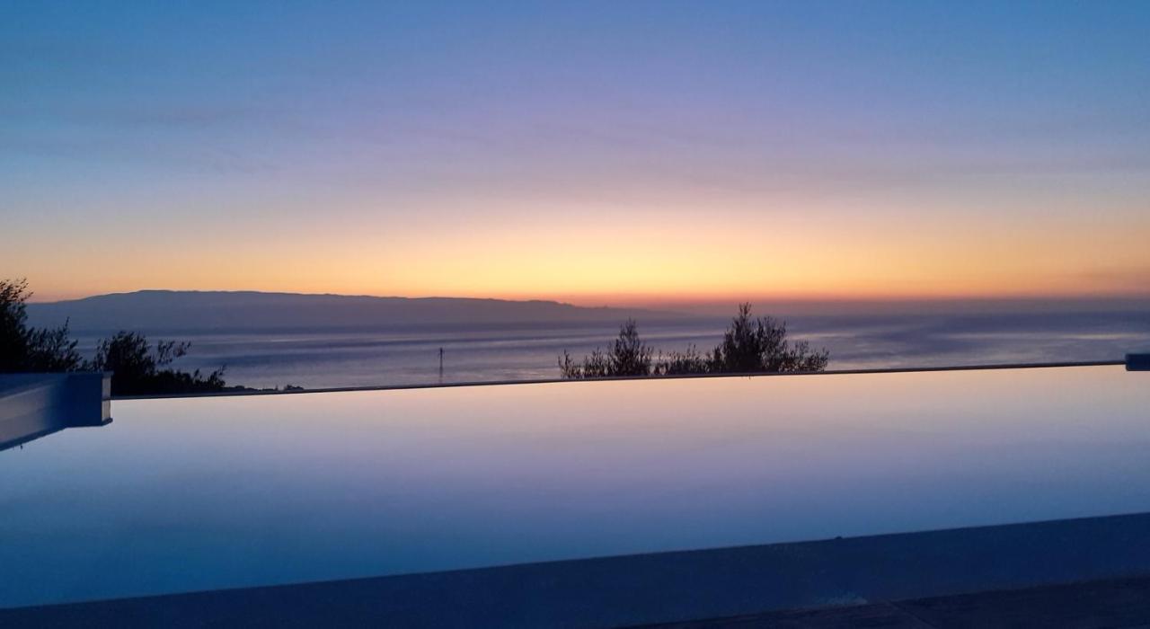 Villa Infinity ∞ Санта-Тереза-ді-Рива Екстер'єр фото